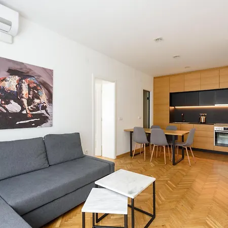 Tim 3 Lägenhet Belgrad Exteriör bild